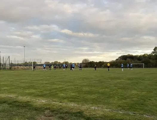 Błękitni Herby wygrywają w Pawonkowie 4:2 w meczu ligowym